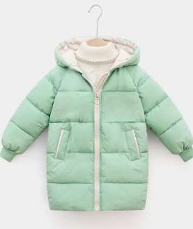 Пальто детское утепленное с капюшоном на завязке, зеленое